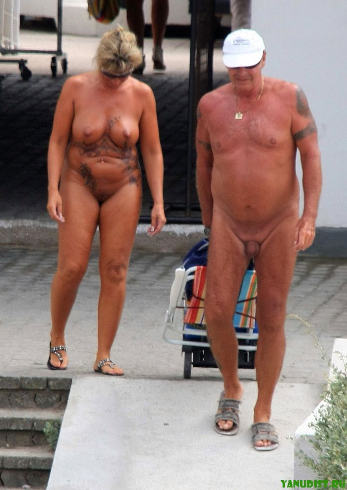 Qolida Betmen tatuirovkasi bolgan porno aktrisaning ismi nima?